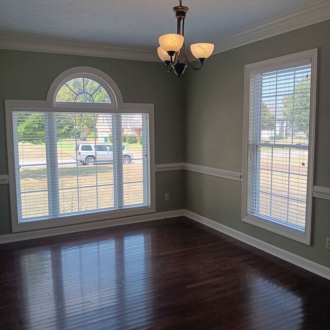 Photo - 62 Sommersby Dr