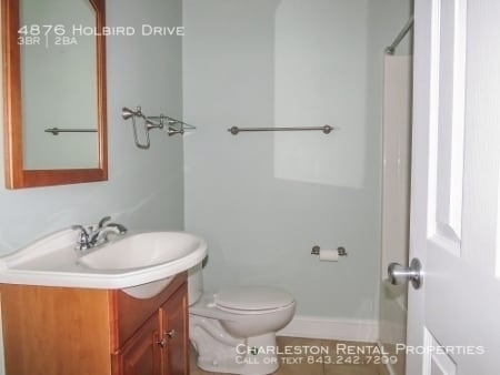 Photo - 4876 Holbird St