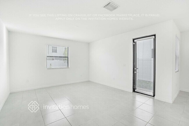 Photo - 3410 W 108th St