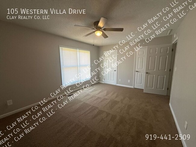 Photo - 105 Western Villa Dr