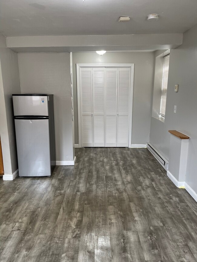 Photo - 875 Beacon St