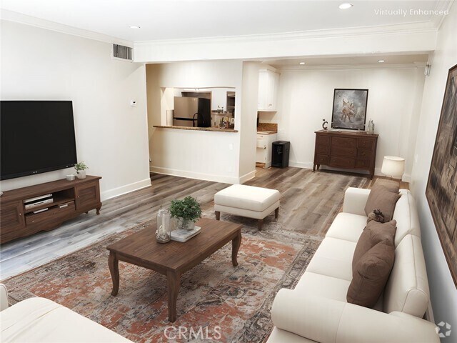 Building Photo - 5460 White Oak Ave Unit D205 Rental