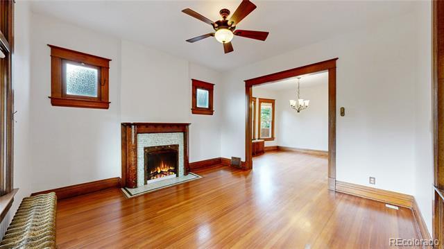 Photo - 685 S Grant St