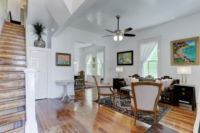 Photo - 1221 Sealy Ave