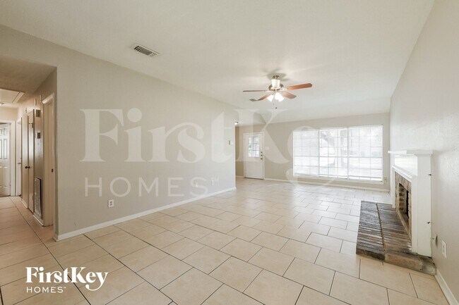 Photo - 17914 Holly Forest Dr