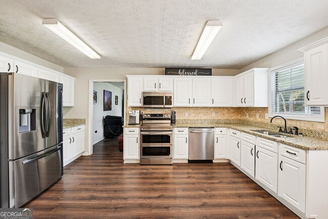 Photo - 12203 Crestwood Ct