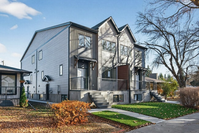 Photo - 10335-10135 135 St NW Unit Lower 2B