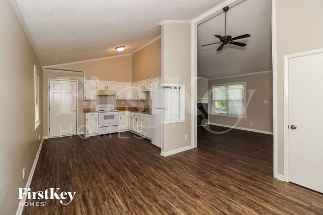 Photo - 3210 Oakbrook Ln