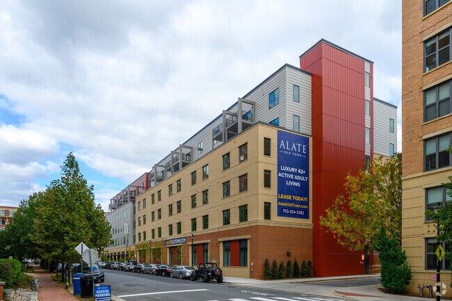 Lado - Alate Old Town 62+ Senior Living