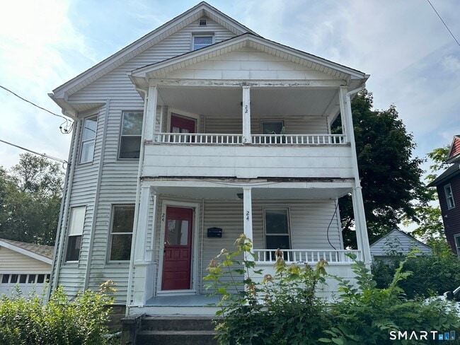 Building Photo - 22 Donahue Pl