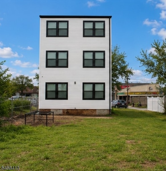 Building Photo - 10 Bruen Ave