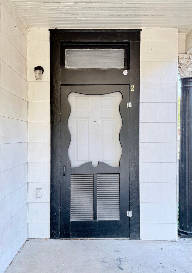 Photo - 429 E Carson St