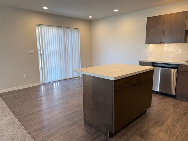 Photo - Stunning 4 Bedroom Townhome - $500 SPECIAL MOVE IN CREDIT