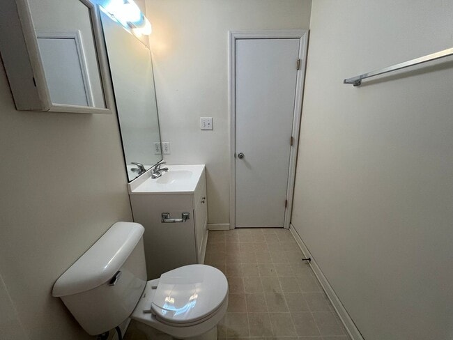 Photo - End Unit Townhouse, 3 Bed, 3 Bath