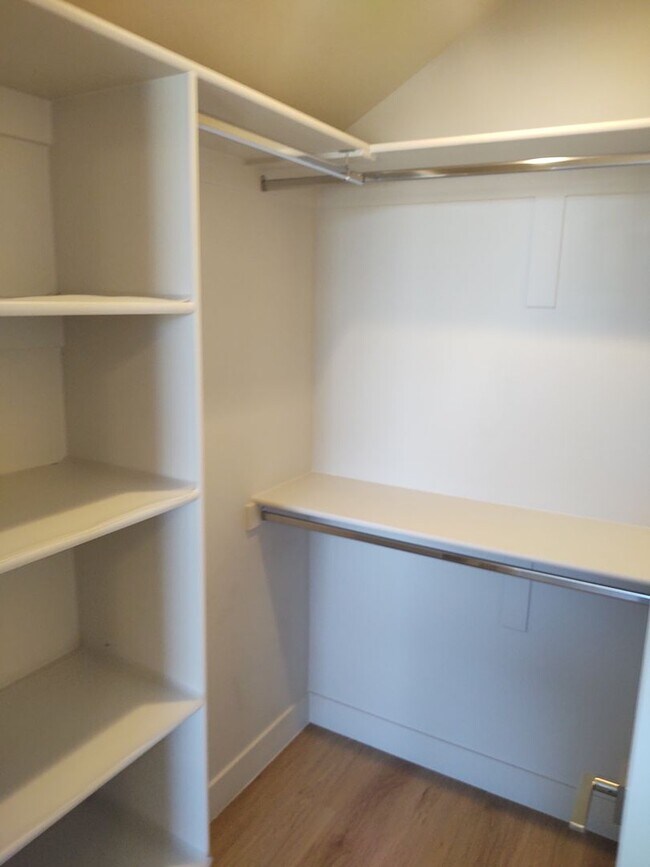 Photo - UTILITIES INCLUDED PERFECT 1 Bedroom 1 Bath
