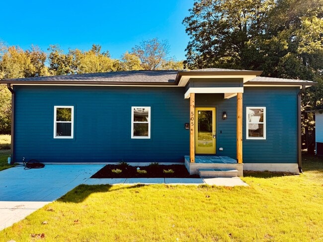 Building Photo - Beautiful New Build Downtown Oxford
