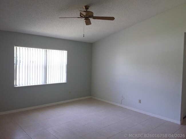 Photo - 161 SW Grimaldo Terrace