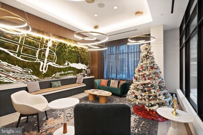 Photo - 925 N Fairfax St Unidad 207