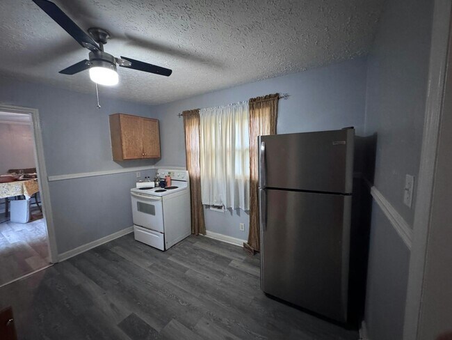 Photo - 1800 Trogdon St