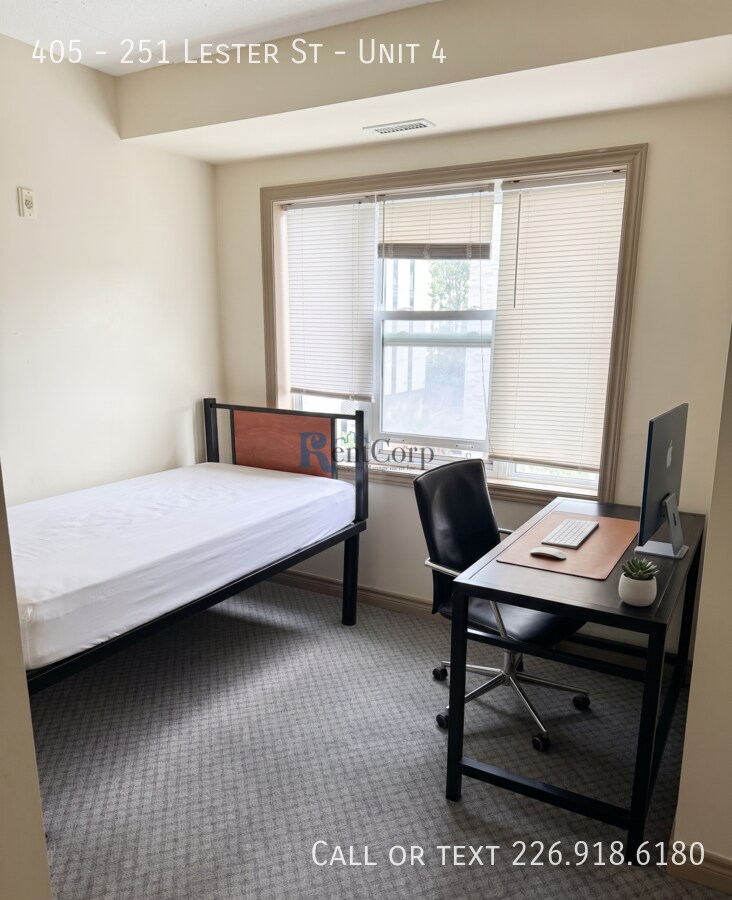 Photo - 251-251 Lester St Unit 4