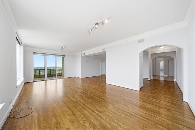 Photo - 3333 Allen Pkwy Unit 2201