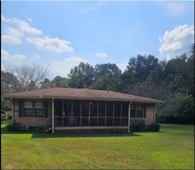 Building Photo - 5263 Salem Rd