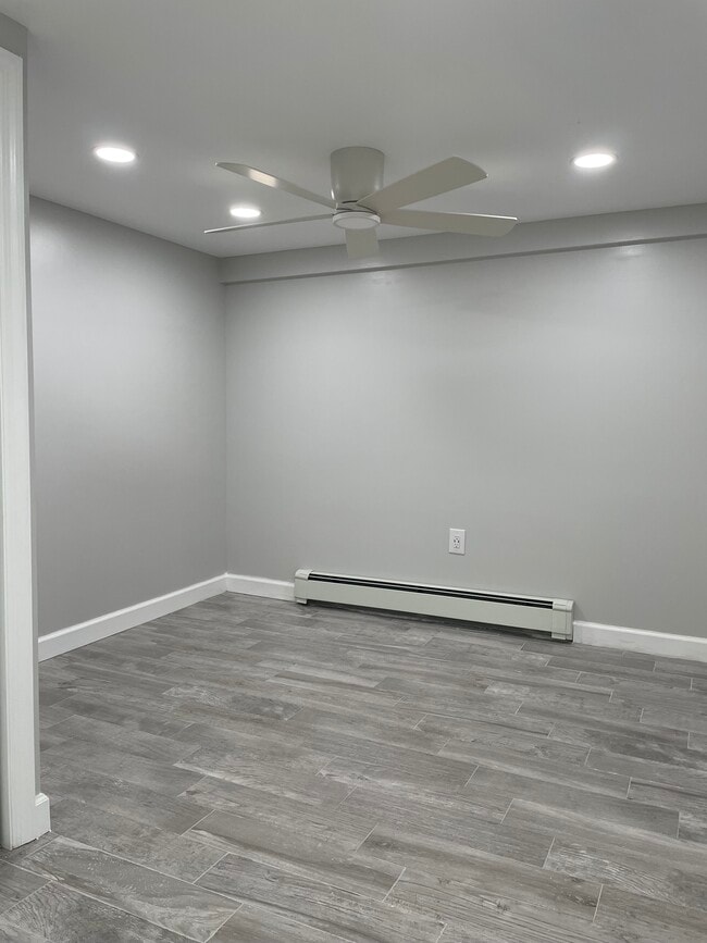 5 Parkdale Dr Unidad 2