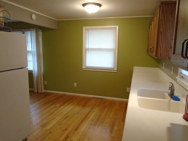 Photo - 2505 Church Cir, Manhattan KS