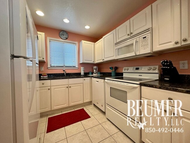 Photo - Furnished 2br/2ba Waterfront Condo