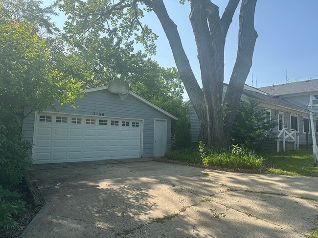 Photo - 3896 Drexel Ave House