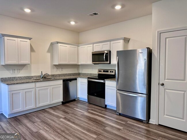 Photo - 1066 Paddington Dr