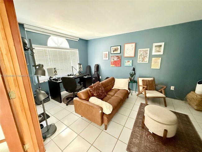 Photo - 16262 SW 139th Ct