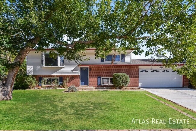 Photo - 4830 Ranch Dr House