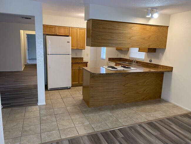 Photo - 3/2/2 Deltona available January 5, 2026