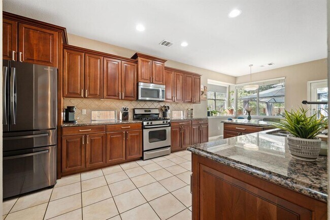 Photo - 13720 Shadowlawn Trace