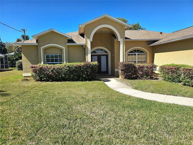 Photo - 165 Frontier Dr House