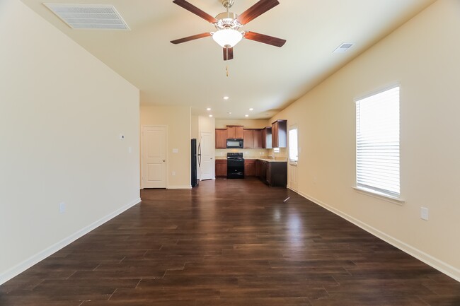 Photo - 275 Smith Glen Dr Casa