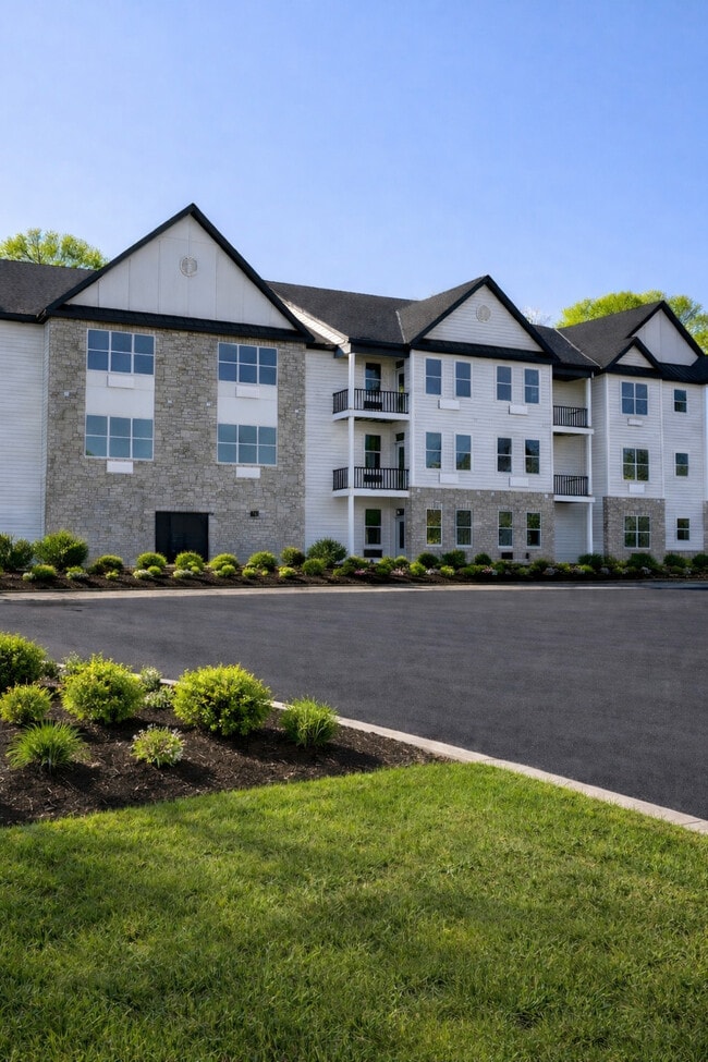 Photo - Hampton Square