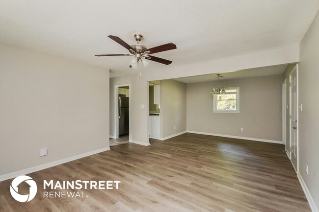Photo - 10179 Waterford Rd NE