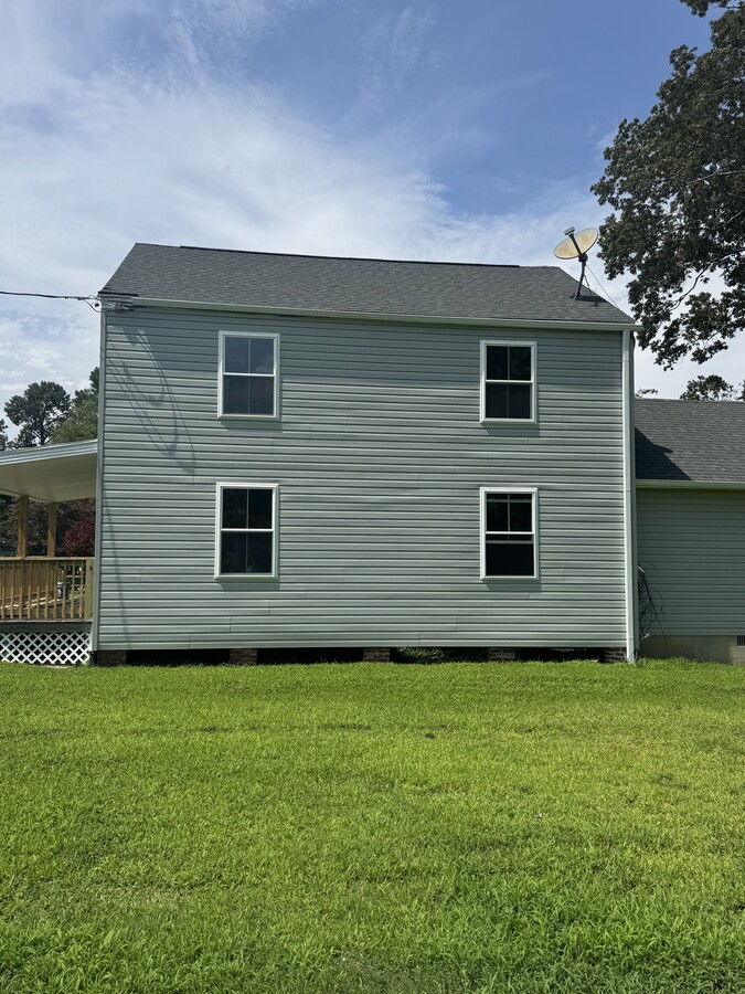 Photo - 20440 Todd Ave