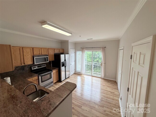 Photo - 3631 Warp Street