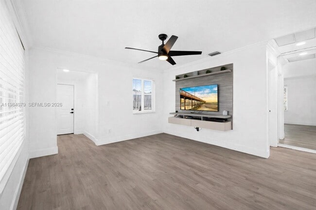 Photo - 5721 SW 38th Ct