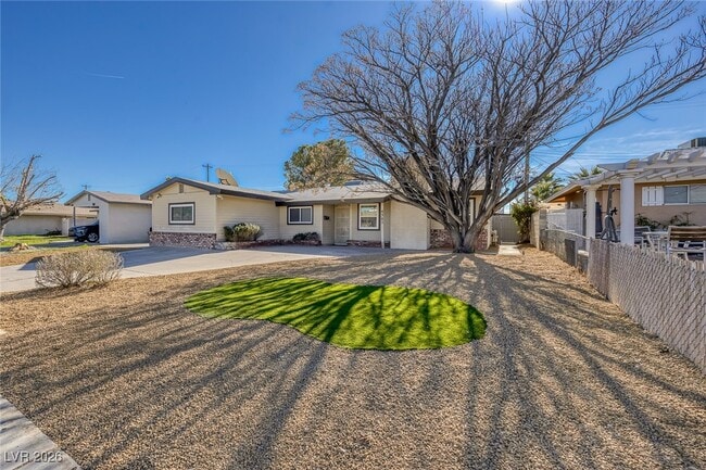 Building Photo - 4305 Via Olivero Ave