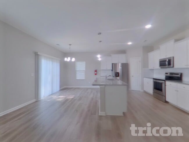 Photo - 126 Spring Knoll Dr