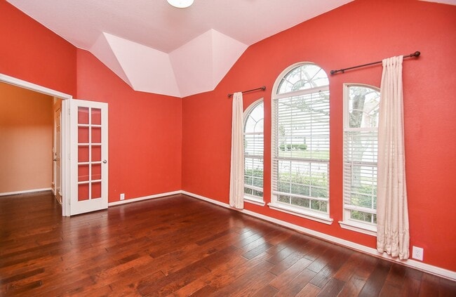 Photo - 9004 Sunrise Trail