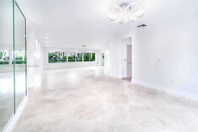 Photo - 9835 W Broadview Dr