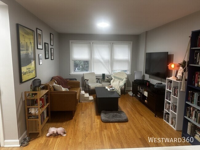 Photo - 2821 W Summerdale-2E Unit 2E