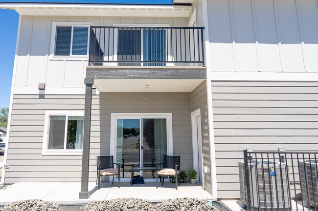 Photo - 953 S Keller St