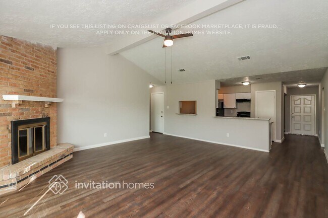 Photo - 23435 Verngate Dr