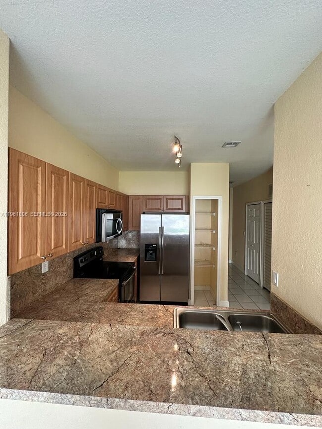 Photo - 2900 SE 17th Ave Unit 103